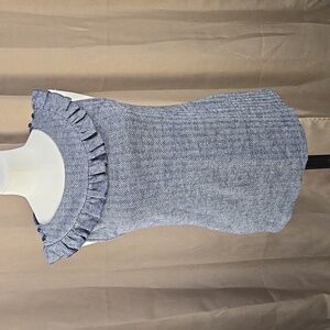 Ella Moss navy & white herringbone sleeveless ruffle detail knit top, size small